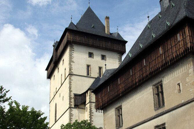 Karlstejn Castle in Vintage Convertible Car - Who This Tour Is Best For (and Who Should Rethink)