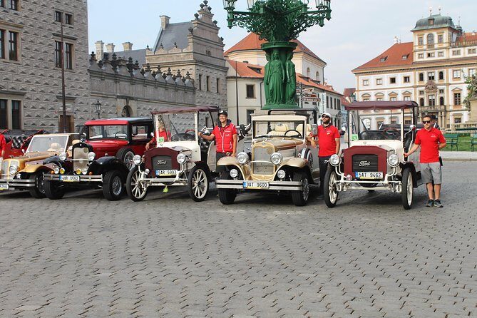 Karlstejn Castle in Vintage Convertible Car - Karlštejn Castle Visit: Time, Entry Rules, and What to Look For
