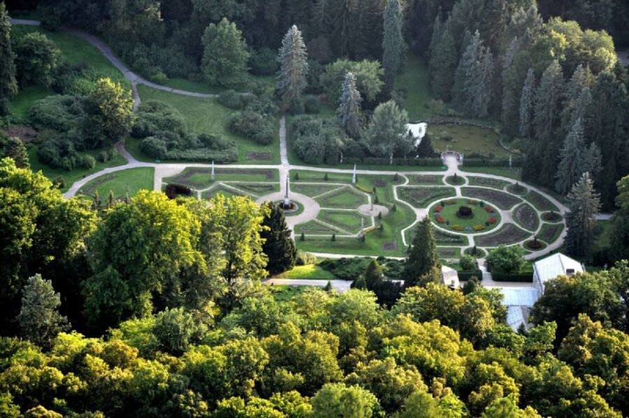 Konopiště: Chateau Tour from Prague - What You Don’t Get (And How That Affects the Trip)