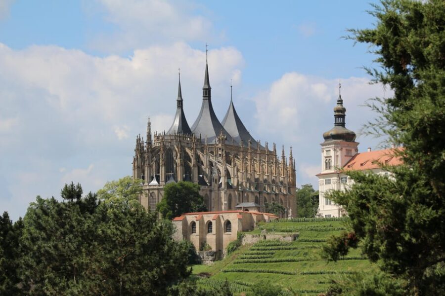 Kutna hora - Unesco - Stop 1 and 2: getting set up for a guided UNESCO visit