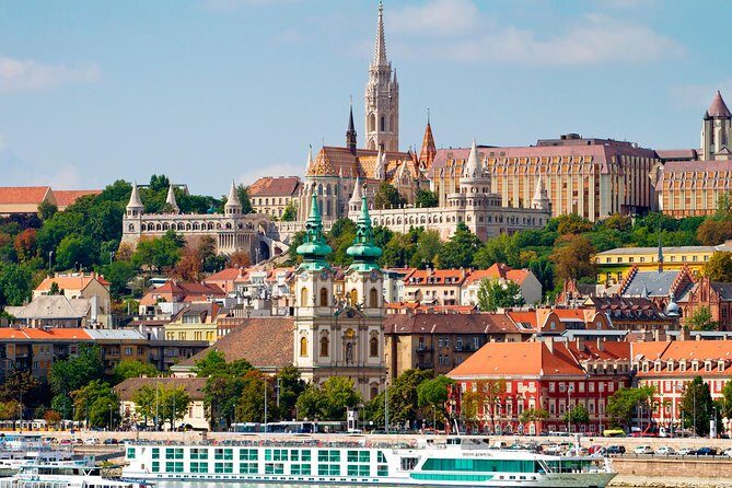 Las Mas Bellas Ciudades de Europa Central - Key highlights you’ll feel right away