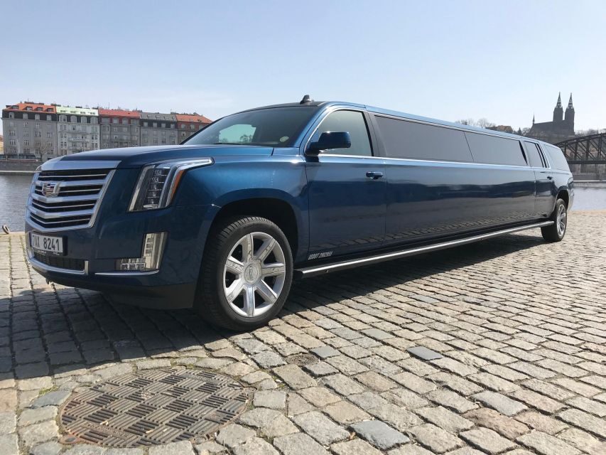 Long Hummer or Cadillac Limousine Party Ride - Getting picked up in Prague: addresses matter