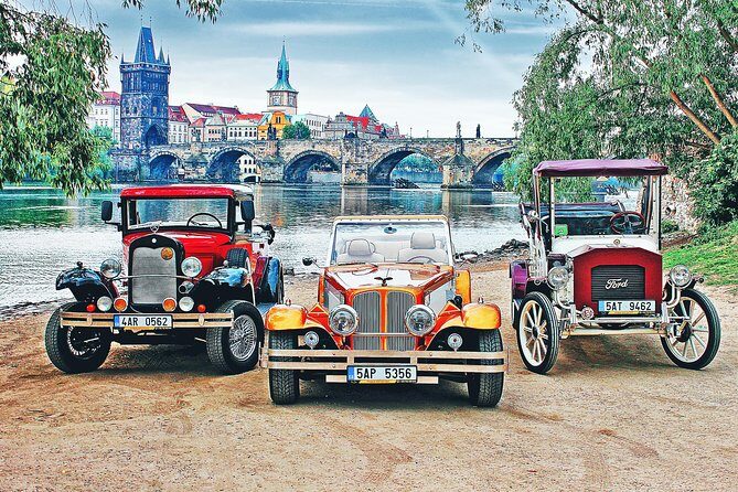 Luxury vintage car cabro replica tour to Carlsbad - Prague Hotel Pickup Meets a Vintage Cabro Replica Ride