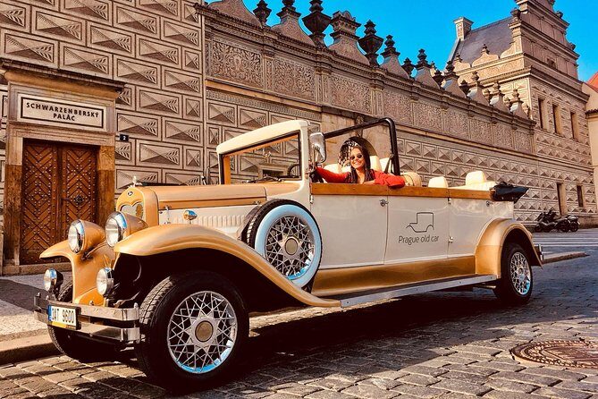 Luxury vintage car cabro replica tour to Carlsbad - The Less-Than-2-Hour Road to Carlsbad (and Why It’s a Good Length)