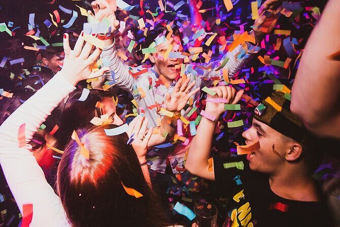 MONDAYS LIKE FRIDAYS - GIRLS 3 FREE DRINKS | Admission Ticket - Key Things That Make This Monday Party Worth It