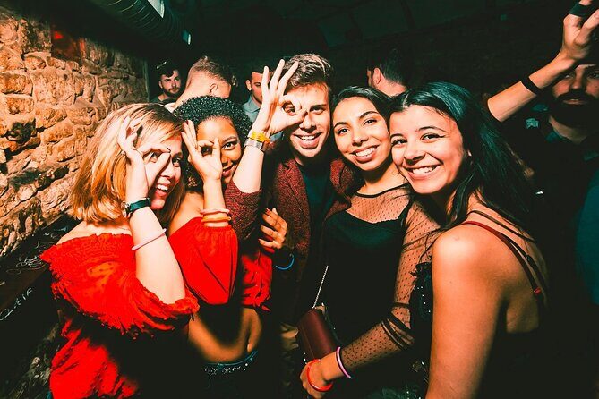 MONDAYS LIKE FRIDAYS - GIRLS 3 FREE DRINKS | Admission Ticket - Why Monday Night in Prague Feels Like Friday