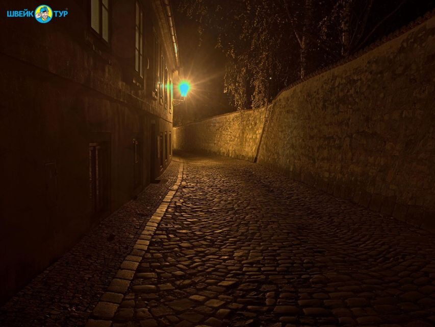 Mystical Night Tour of Prague - Wizard cloak, oil lamp lighting, and the guide’s performance style