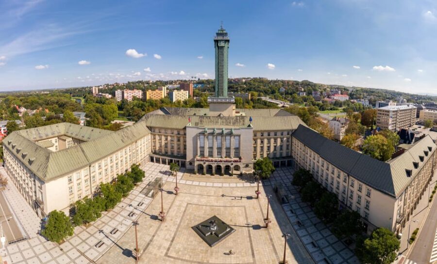 Ostrava: Entrance to the viewing tower of the new town hall - Best way to use your time on the terrace