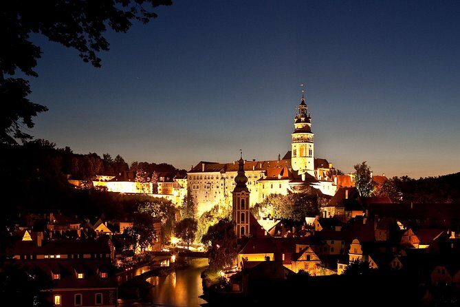 Overnight Cesky Krumlov Trip from Prague - Overnight Cesky Krumlov: Why staying two days changes everything