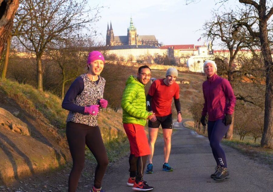 Prague 1.5-Hour Compact City Center Running Tour - Charles Bridge and Old Town maze lanes: the payoff run