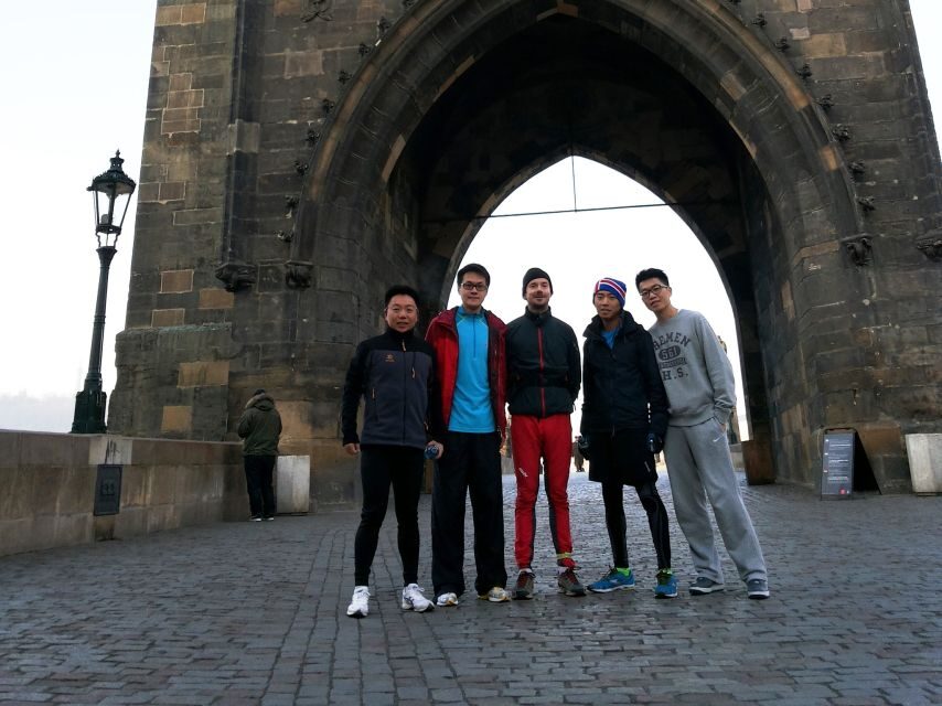 Prague 1.5-Hour Compact City Center Running Tour - Josefov (Jewish Quarter): adding depth without adding hours