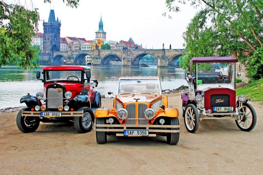 Prague: 1-Hour Vintage Car Tour - Why a 1-hour vintage car tour makes sense in Prague