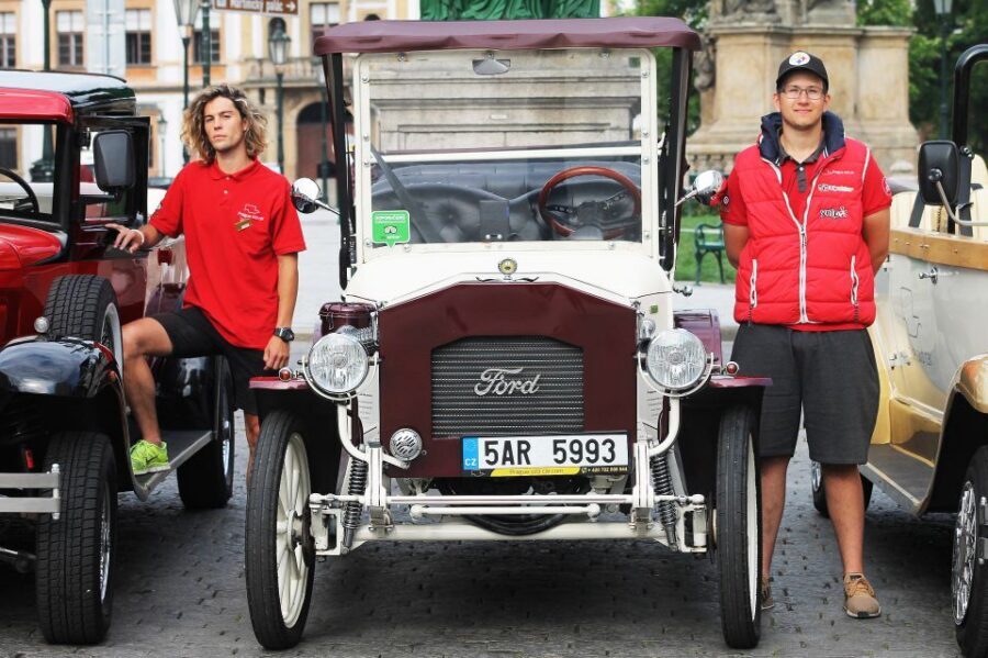 Prague: 1-Hour Vintage Car Tour - Who this tour fits best (and who might want something else)