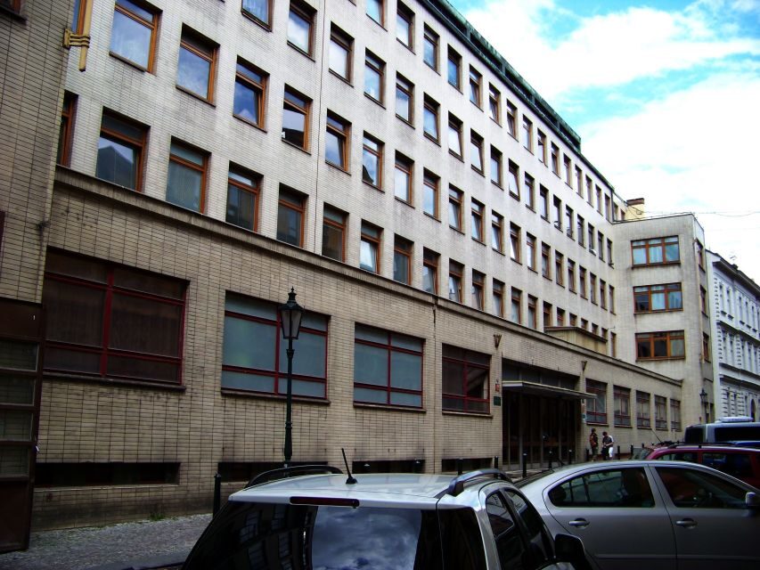 Prague: 2-Hour Back to Communism Walking Tour - Key things you’ll get from this Back to Communism walk