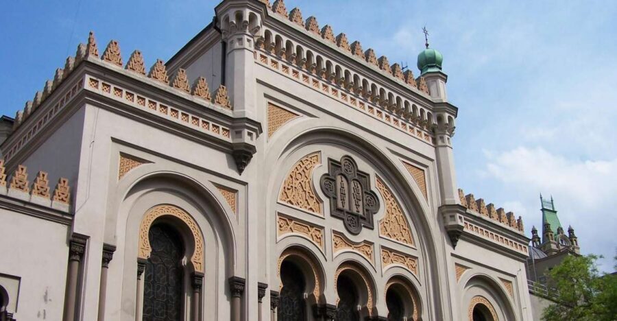 Prague: 2-Hour Old Town and Jewish Ghetto Walking Tour - Why These Stops Matter Together: Bohemia and Czech Identity in One Walk