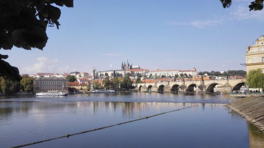 Prague 3-Hour Architectural Tour - Meeting in central Prague: pickup, drop-off, and how the tour runs