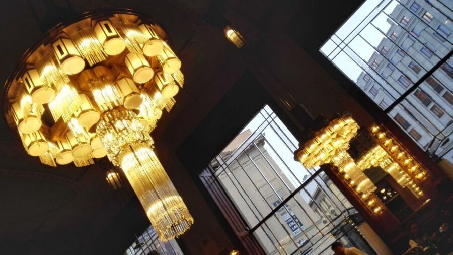 Prague 3-Hour Architectural Tour - Price and group size: when $229 per group feels fair