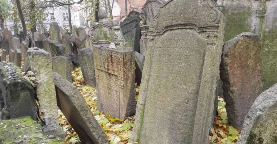 Prague: 3-Hour Private Jewish Quarter Tour - Why the Prague Jewish Quarter Tour Works So Well