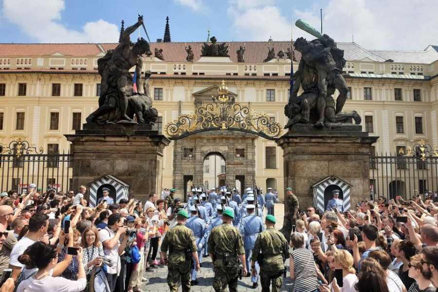 Prague: 6-Hour Tour with River Boat Cruise and Lunch - A note on the guides: humor and storytelling really matter
