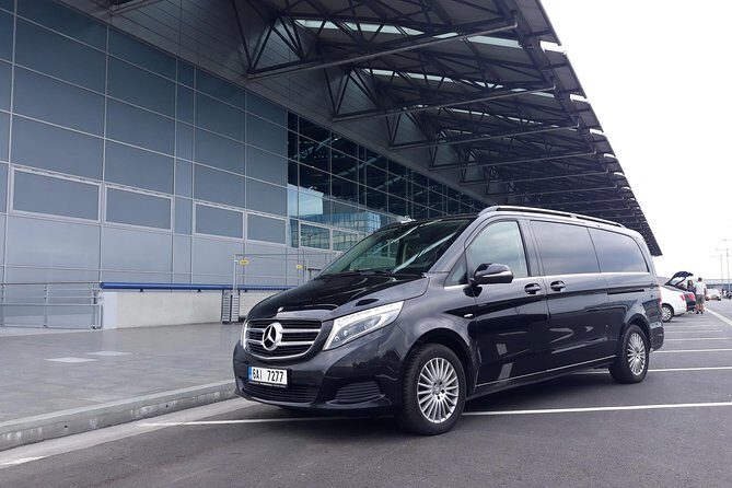Prague Airport Private Arrival Transfer - A calm start in Prague’s arrivals hall
