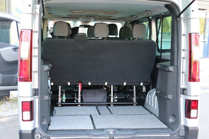 Prague Airport Transfers, Praga Aeropuerto Traslados, ESPAŇOL-ENG - The Best Time to Use This: Broad Daily Hours