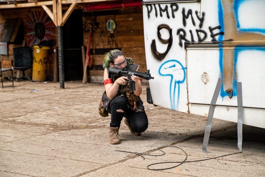 PRAGUE AIRSOFT SHOOTING GAMES - Timing and transport: Prague center for indoor, private ride for outdoor
