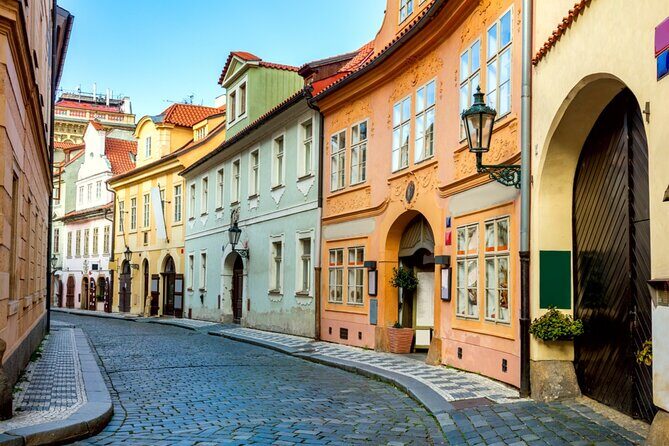 Prague: Alchemy & Dark Arts Exploration Game Tour - Palác Platýz to Bethlehem Chapel: fast checkpoints with room to breathe