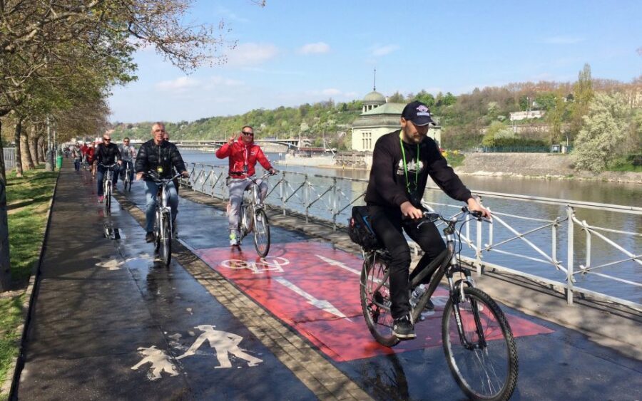 Prague "ALL-IN-ONE" - big tour - Lunch time (75 minutes) and the 1.5-hour reset
