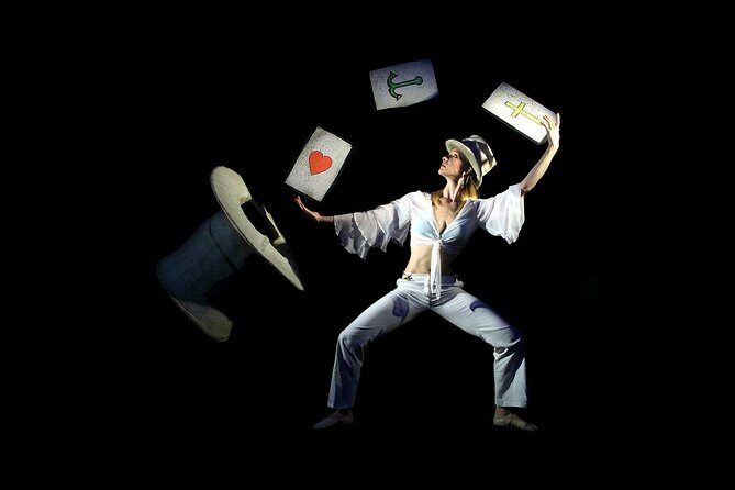Prague 'Antologia' Black Light Show by Black Light Theatre Srnec - Why Antologia’s non-verbal black light storytelling makes sense in Prague