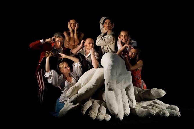 Prague 'Antologia' Black Light Show by Black Light Theatre Srnec - Timing your evening: earlier or later show slots