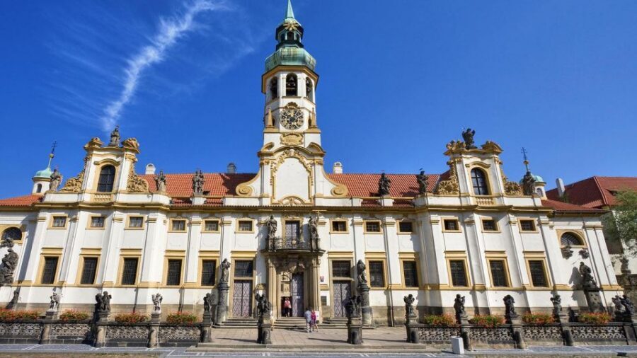 Prague Audioguide - TravelMate app for your smartphone - Getting activated: the fast code you’ll need later