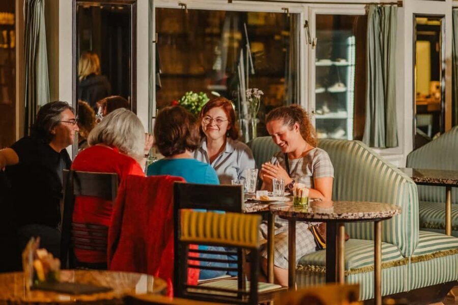 Prague: Award-Winning Old Town Food Tour with Four Drinks - Should you book this Old Town Prague food tour?