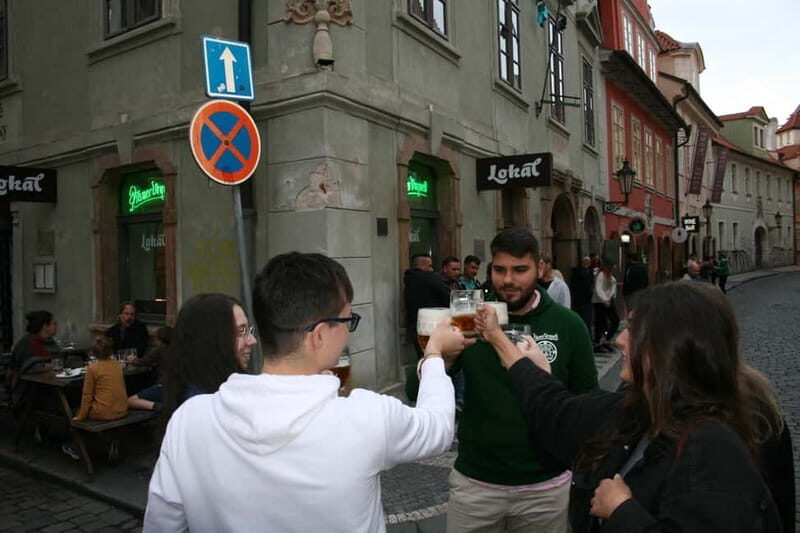 Prague Beer History: Highlights Tour with Tasting - What you actually learn: Czech beer brewing, storage, and tapping