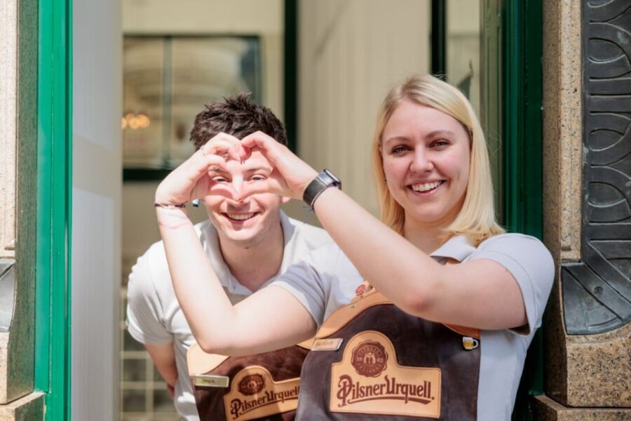 Prague: Beer Pouring Class at Pilsner Urquell Experience - Tasting + “tapster” mindset: what makes this class fun and useful