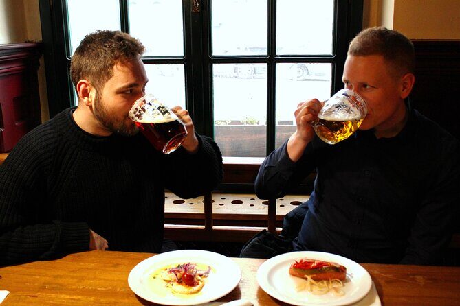 Prague Beer Tasting - 8 types of Czech beer included - How the guide makes the tasting click (and what to ask)