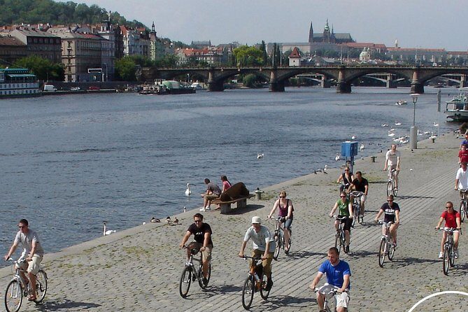Prague Bike Tour - Comfort and fitness: who should book, and who should rethink it