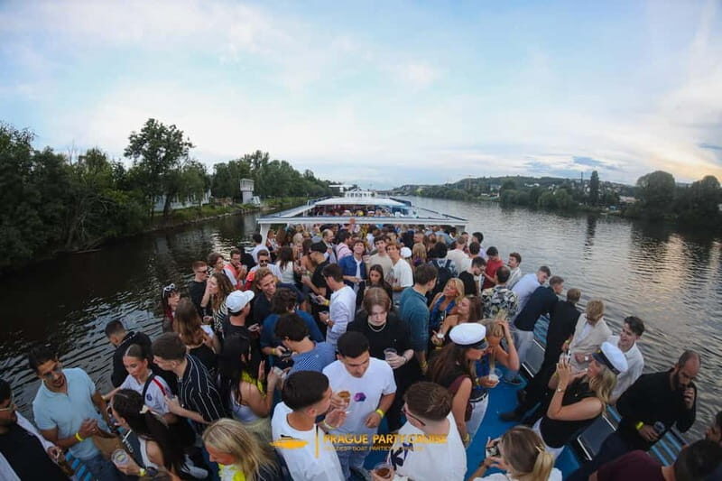 Prague : Boat Party with Afterparty at EPIC - Price and Value: Why $27 Can Make Sense for This Kind of Night