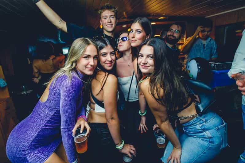 Prague: Boat Party with Unlimited Drinks & After Party Entry - Docking and the club after-party: how to keep the momentum