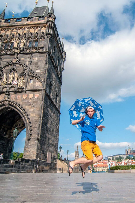 Prague Castle and Charles Bridge Private Walking Tour - Golden Lane for 4pm Starters: Alchemists’ Alley Without the Rush
