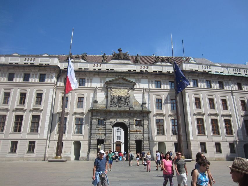 Prague: Castle and Lesser Town Walking Tour with Local Guide - Prague Castle Complex: Big Grounds, Real Stories