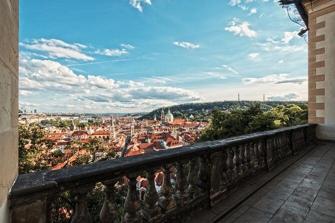 Prague Castle and Lobkowicz Palace entrance tickets - Timing and Ticket Redemption: Where Good Plans Prevent Frustration