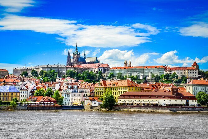 Prague: Castle Entry Ticket with Guide and River Cruise - Key highlights worth planning for