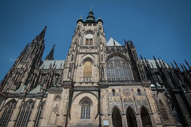 Prague Castle Grounds & Exteriors ️small-group with PragueWay - Stop 1: Prague Castle Grounds and Exteriors (the “Get Your Bearings Fast” Part)