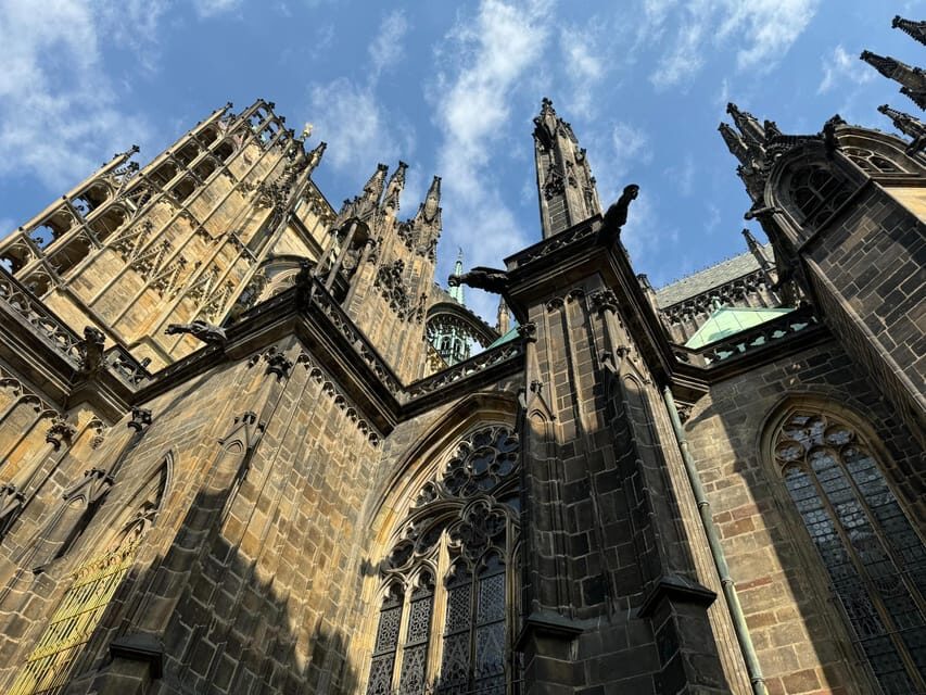 Prague Castle Interiors & Changing of the Guard-Small group - Golden Lane and St. George’s Basilica: where the story turns personal