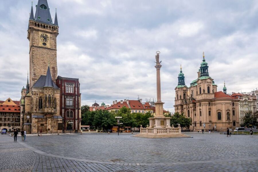 Prague: Castle, National Museum & Town Hall Tickets & Audio - Key things to know before you go