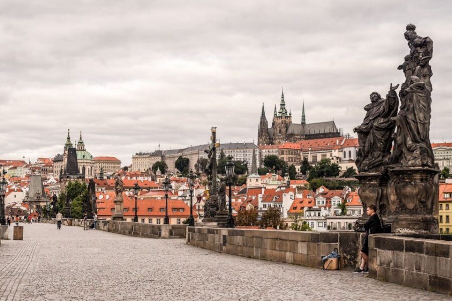 Prague: Castle, National Museum & Town Hall Tickets & Audio - Picking up tickets at Maiselova 5 (and getting your audio login)