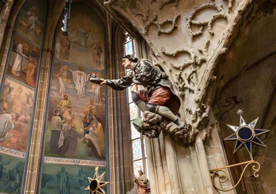Prague Castle: Royal Palace, Cathedral, and Golden Lane Tour - St. George’s Basilica, the Military Corridor, and Daliborka Tower