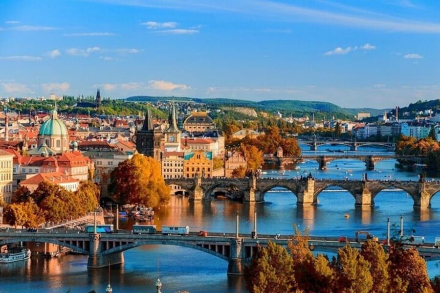 Prague: City Highlights Walking Tour - Prague Castle Complex and St. Vitus Cathedral: The Main Event
