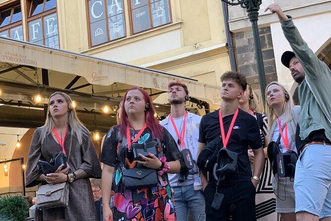 Prague City Tour with Virtual Reality - Old Square in 1900: VR that makes the stones make sense