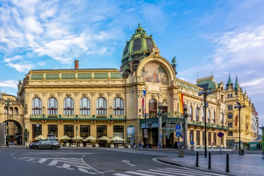 Prague: Classical Concerts at Smetana Hall, Municipal House - Who this concert suits best